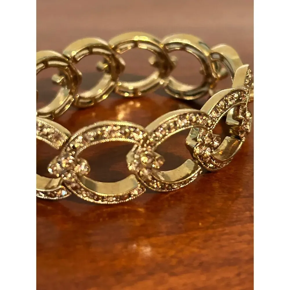Vintage Monet Gold Tone Champagne Rhinestone Interlocking Link Stretch Bracelet